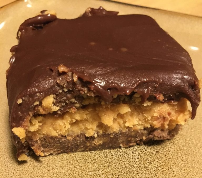 PEANUT BUTTER PIE BAR